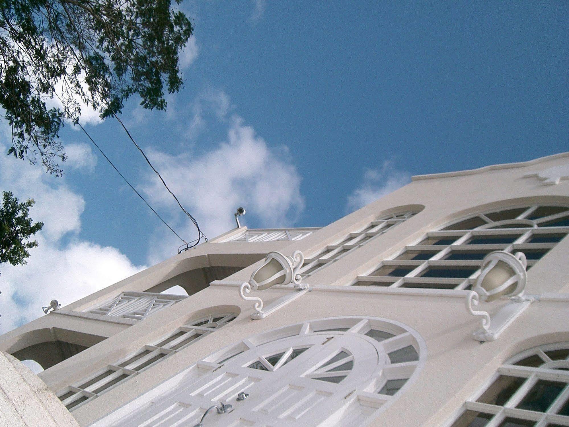 Hotel Mullins Heights Barbados Exterior foto